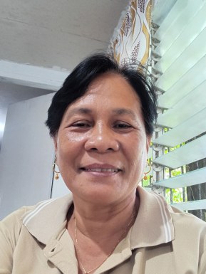 <span>Juvy, 61</span>&nbsp;<span style='width: 25px; height: 16px; float: right; background-image: url(/bitmaps/flags_small/PH.PNG)'>&nbsp;</span><br><span>Bacolod, Филиппины</span>&nbsp;<input type='button' class='joinbtn' style='float: right' value='JOIN NOW' />