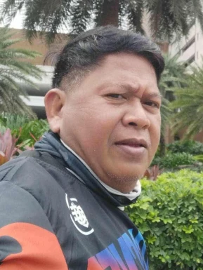 Foreign men for dating