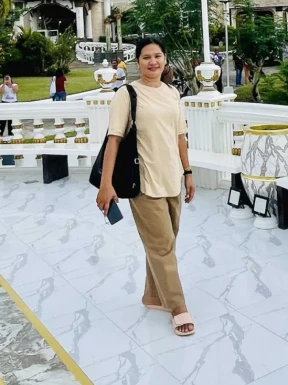 Women from Philippines for dating / Ladies from Philippines for dating