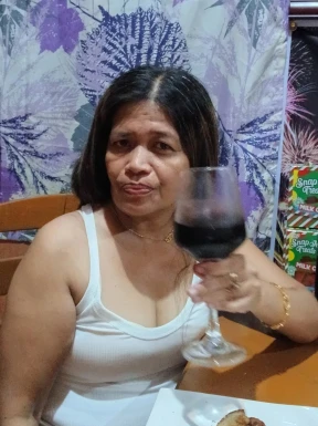 Women from Philippines for dating / Ladies from Philippines for dating