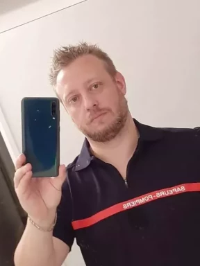 French men looking for love